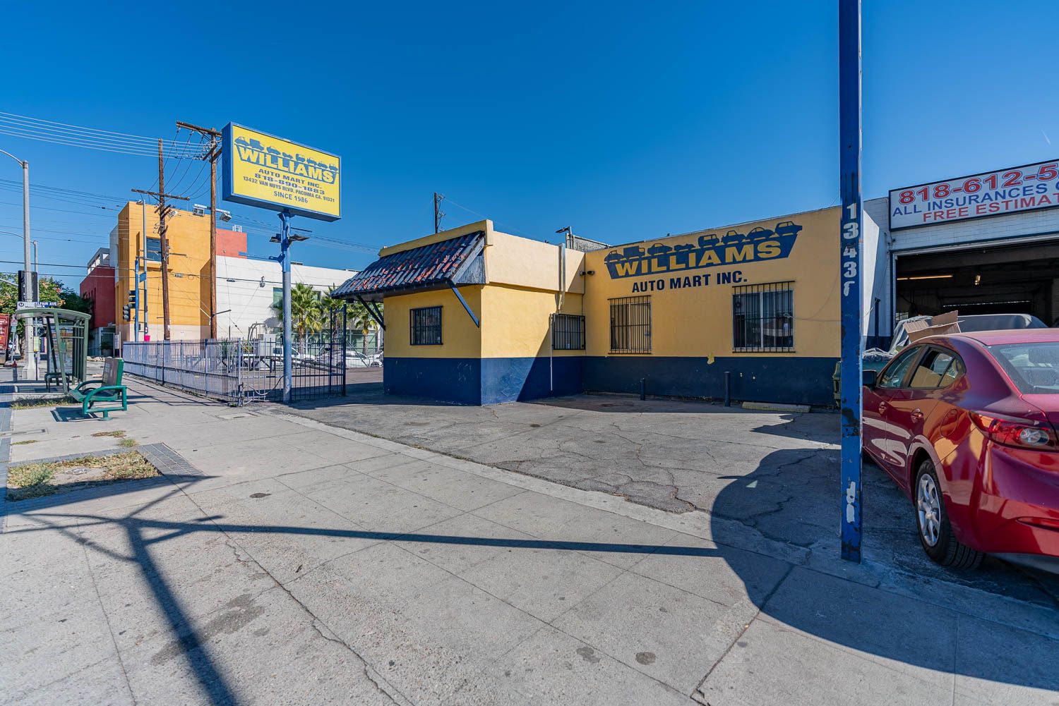 13432 Van Nuys Blvd