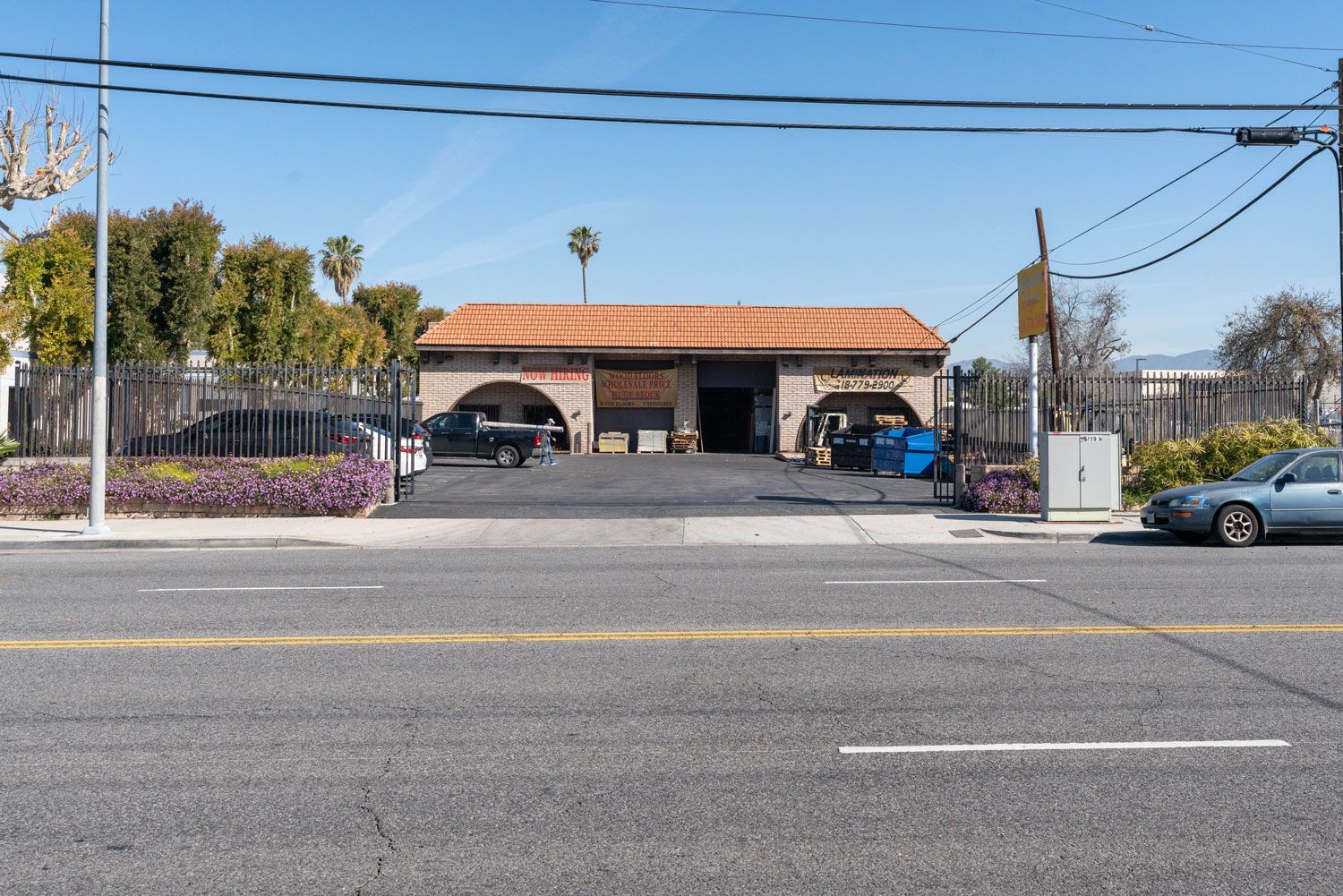 16729 Saticoy St